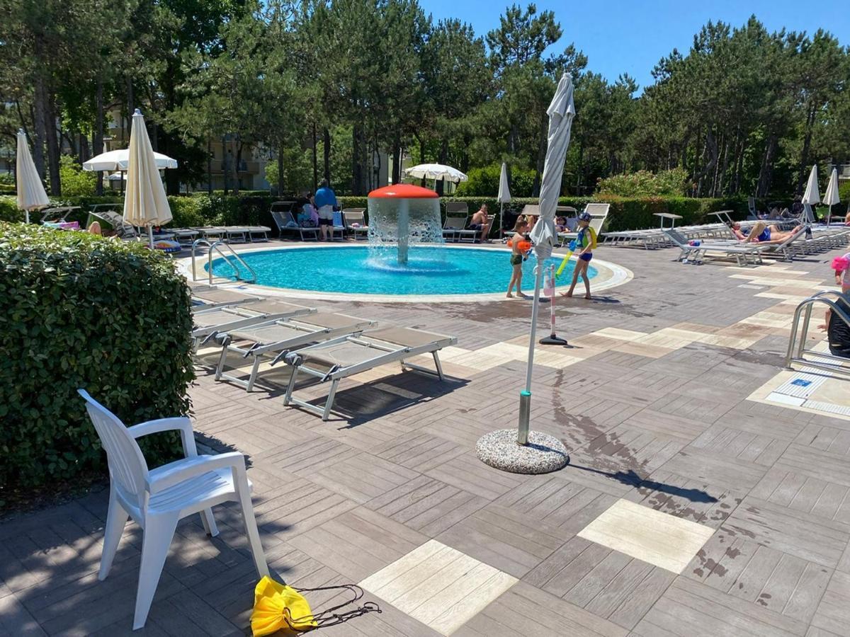 Villaggio Lido Del Sole Бибионе Экстерьер фото